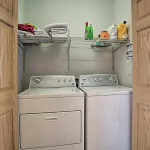  Holiday home South Tahoe 9 Mi To Heavenly Mountain! United States